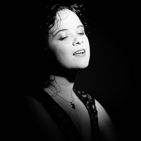 Andrea Curry